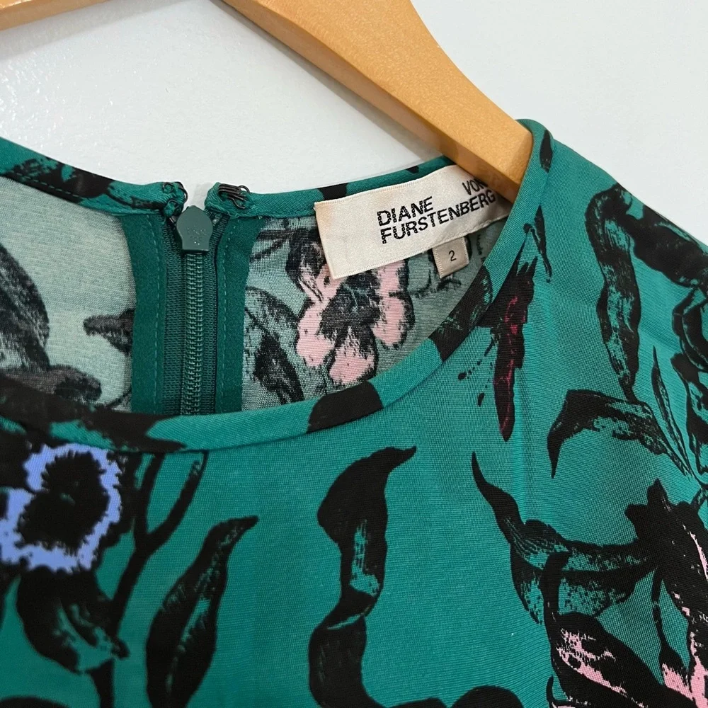Diane Von Furstenberg Collins Green Floral Satin Sheath Dress Butterfly Mini 2